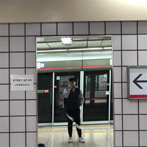 나이키 에어포스 1 로우 유틸리티 화이트 블랙 AJ7747-100 photo review